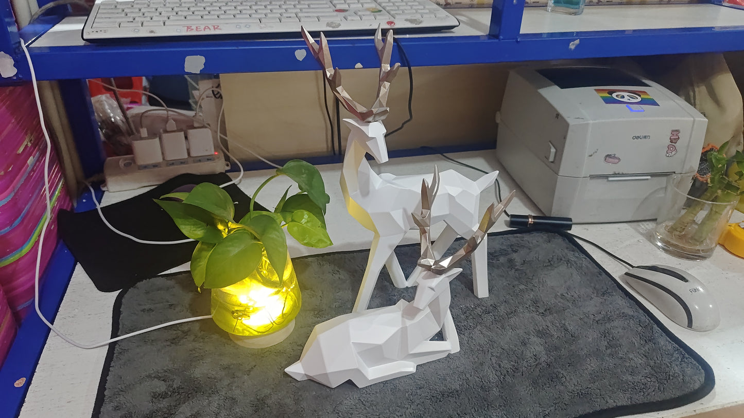 Deers Sculpture Resin Deer Statue Decoration Home Decor Statues Deer Figurines Modern Decoration Deers Table Ornament