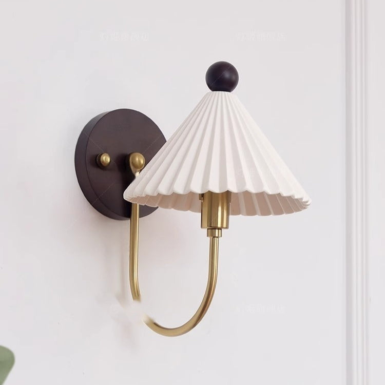 Retro Minimalist Design Wall Lamp For Home Interiors